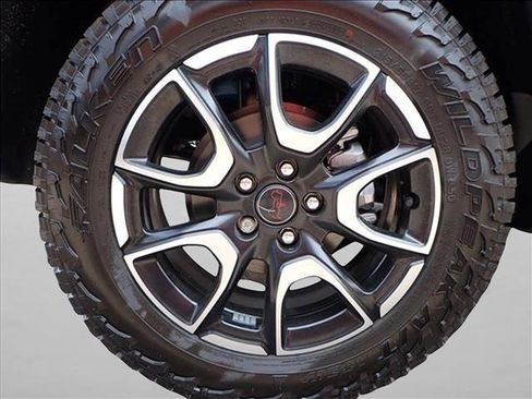 New 2025 Jeep Compass Trailhawk image 5