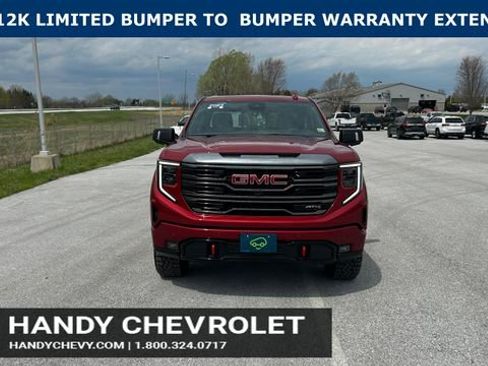 Certified 2024 GMC Sierra 1500 AT4 w/ Technology Package AWD/4WD image 8