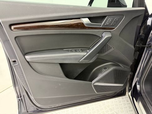 Used 2019 Audi Q5 2.0T Premium Plus image 12