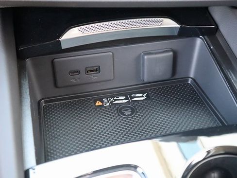 New 2025 Buick Envision Sport Touring image 21