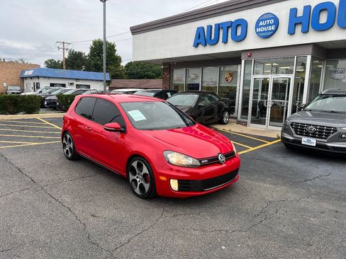 Used 2012 Volkswagen Golf 2-Door FWD image 3