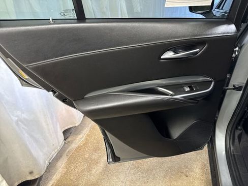 Used 2023 Cadillac XT4 Premium Luxury image 22