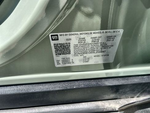 Certified 2025 Chevrolet Equinox LT image 33