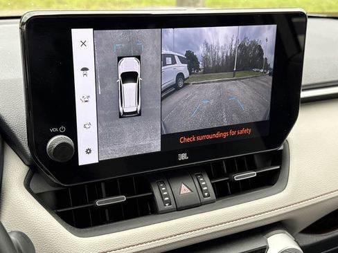 Used 2024 Toyota RAV4 Limited w/ Advanced Technology Package image 28