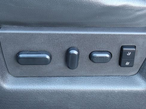 Used 2013 Ford F150 Lariat w/ Luxury Equipment Group AWD/4WD image 26