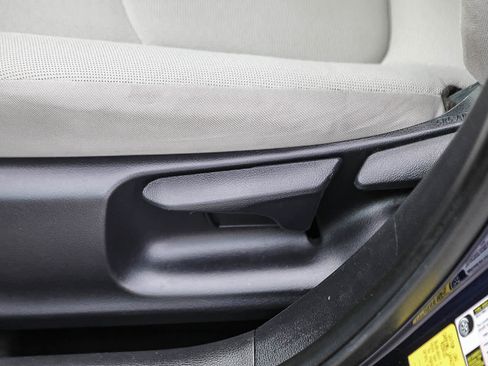 Certified 2022 Toyota Corolla LE w/ LE Convenience Package FWD image 20