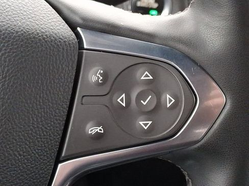 Used 2023 Chevrolet Traverse LT AWD/4WD image 23