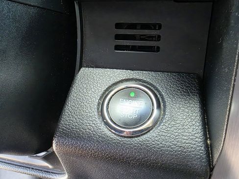 Used 2019 Ford Expedition Platinum image 23