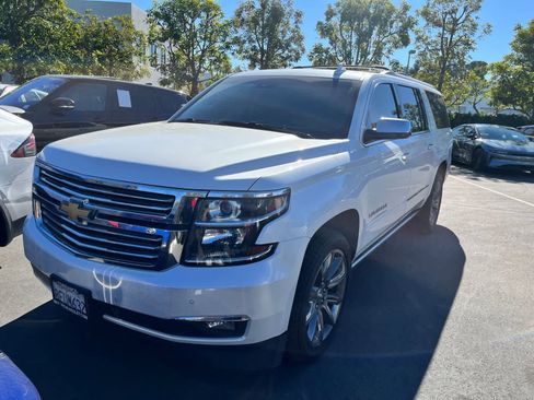 Used 2018 Chevrolet Suburban Premier w/ Max Trailering Package image 1