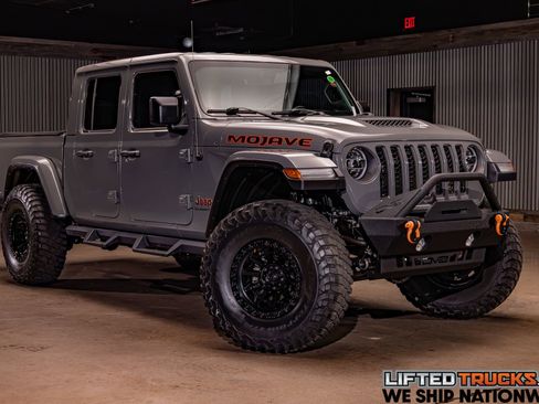 Used 2021 Jeep Gladiator Mojave AWD/4WD image 1