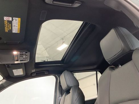 Used 2026 Toyota 4Runner TRD Off-Road Premium image 18