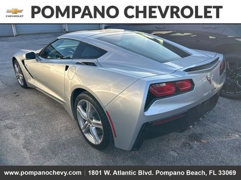 Used 2016 Chevrolet Corvette Stingray Coupe image 4