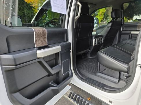 Used 2018 Ford F250 Lariat image 20