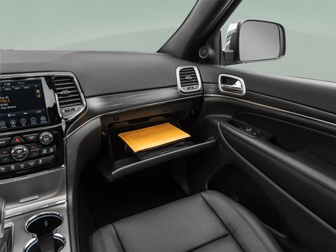 Used 2020 Jeep Grand Cherokee Limited X RWD image 36