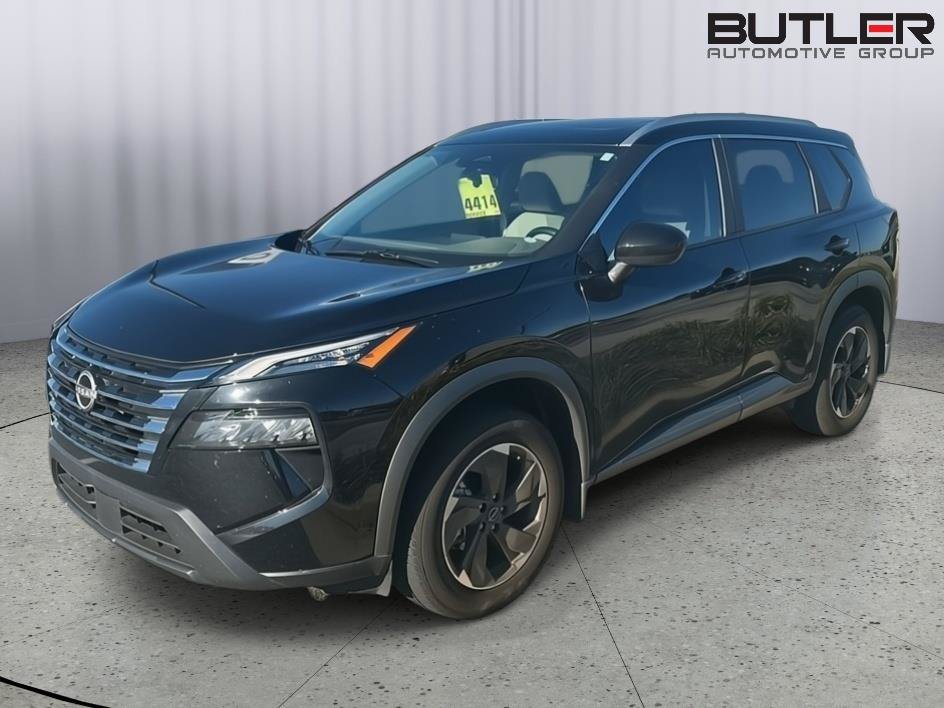 Used 2026 Nissan Rogue SV w/ SV Premium Package FWD image 1