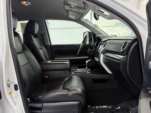 Used 2016 Toyota Tundra SR5 w/ SR5 Upgrade Package AWD/4WD image 20