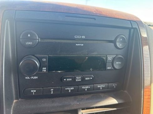 Used 2007 Ford Explorer Eddie Bauer image 12