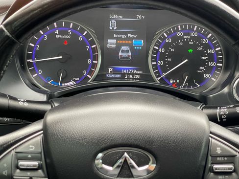 Used 2014 INFINITI Q50 Premium w/ Deluxe Technology Package AWD/4WD image 9