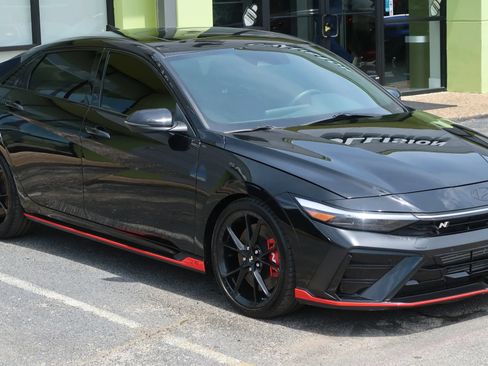 Used 2025 Hyundai Elantra N FWD image 5