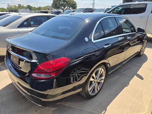 Used 2018 Mercedes-Benz C 300 Sedan image 3
