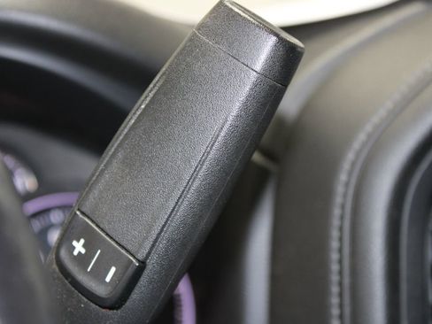 Used 2019 Chevrolet Silverado 1500 LT w/ All-Star Edition image 22