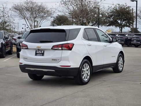 Used 2023 Chevrolet Equinox LT FWD image 4