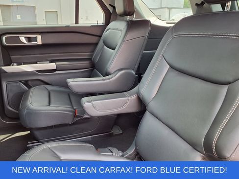 Used 2024 Ford Explorer XLT w/ Equipment Group 202A AWD/4WD image 6