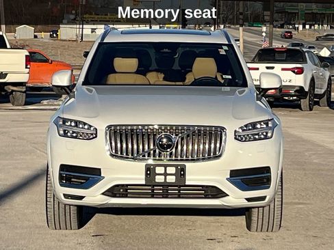 Used 2025 Volvo XC90 T8 Ultra w/ Protection Package Premier image 10