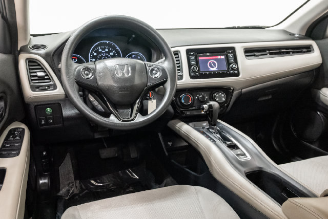 Used 2021 Honda HR-V LX image 7