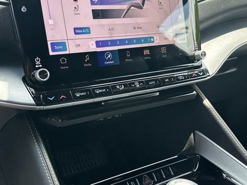 New 2026 Jeep Grand Wagoneer 4WD image 27