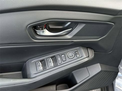 Certified 2025 Honda Accord Sport image 11