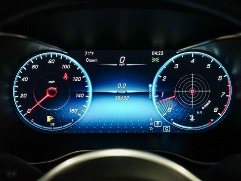 Certified 2022 Mercedes-Benz GLC 300 image 23