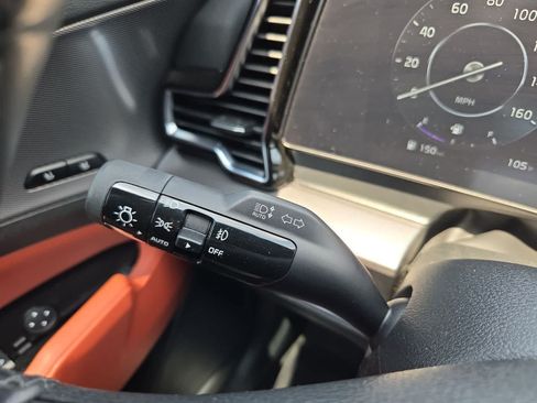 Certified 2023 Kia Sportage SX FWD image 25