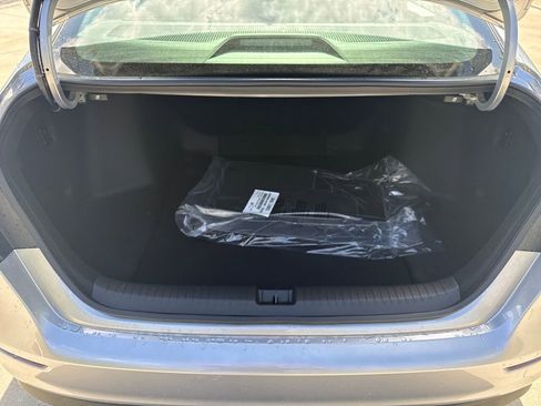 Used 2026 Honda Accord SE image 29