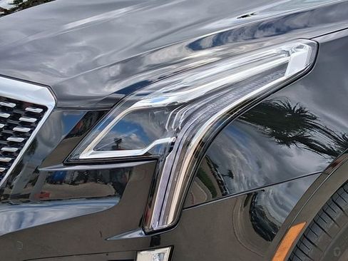 Used 2025 Cadillac XT5 Luxury w/ LPO, Floor Liner Package image 7