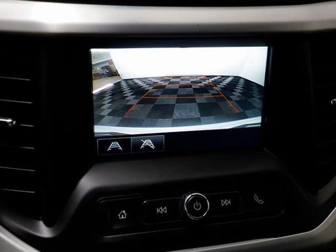 Certified 2019 GMC Acadia SLE image 10