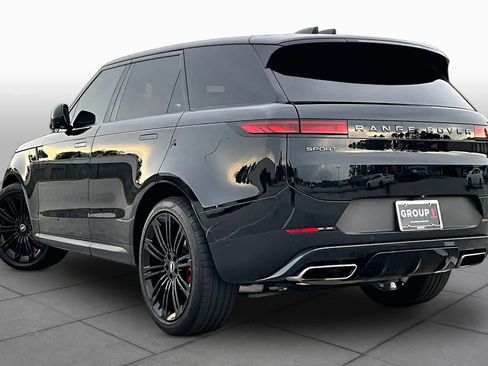 Used 2024 Land Rover Range Rover Sport SE AWD/4WD image 12