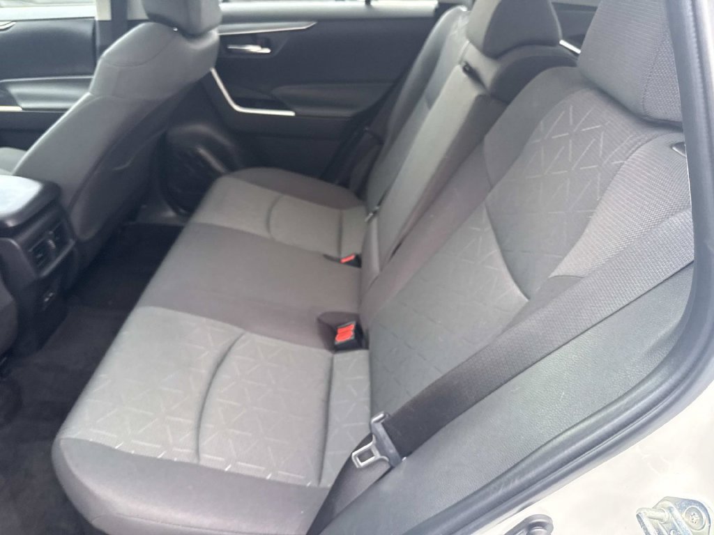 Used 2024 Toyota RAV4 XLE w/ Convenience Package AWD/4WD image 17