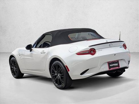 New 2026 MAZDA MX-5 Miata Club w/ Interior Package RWD image 9