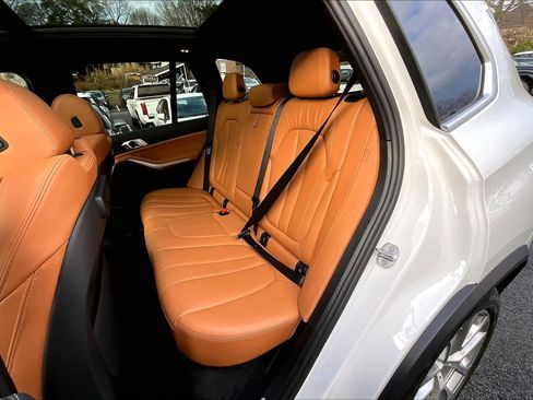 Used 2022 BMW X5 xDrive40i w/ Premium Package image 20