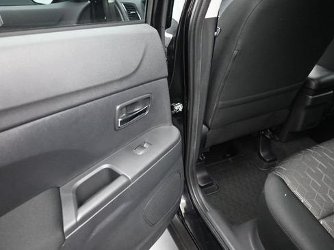 Used 2026 Mitsubishi Outlander Sport SE AWD/4WD image 16