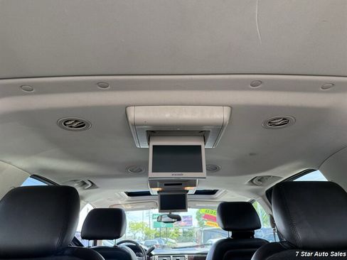 Used 2014 GMC Yukon XL Denali AWD/4WD image 19