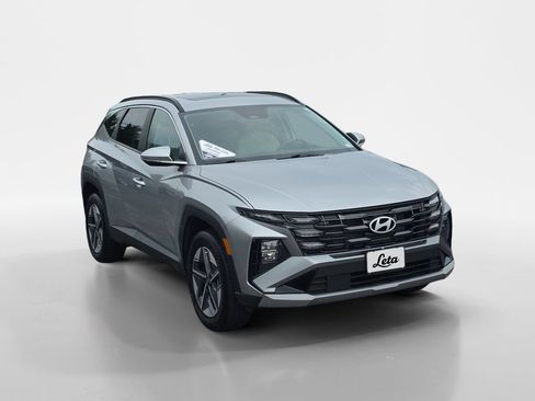 Used 2025 Hyundai Tucson SEL AWD/4WD image 2