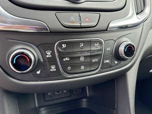 Certified 2024 Chevrolet Equinox LT AWD/4WD image 16