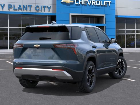 New 2027 Chevrolet Equinox LT w/ LPO, Floor Liner Package FWD image 4