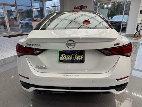 New 2025 Nissan Sentra SR image 4