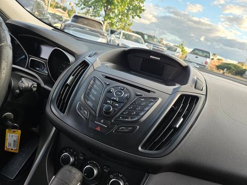 Used 2015 Ford Escape S FWD image 38