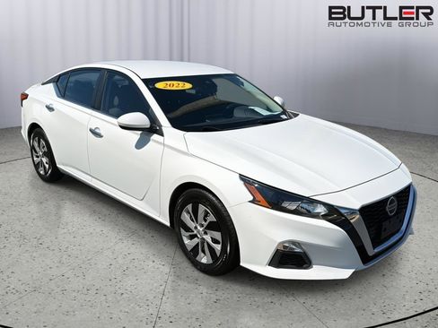 Used 2022 Nissan Altima 2.5 S FWD image 8