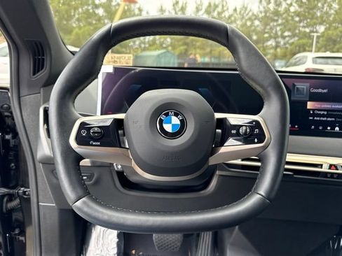 Used 2026 BMW iX xDrive60 AWD/4WD image 24