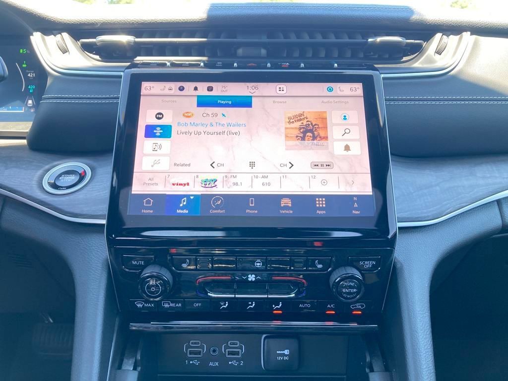 New 2024 Jeep Grand Cherokee Limited 4xe AWD/4WD image 23